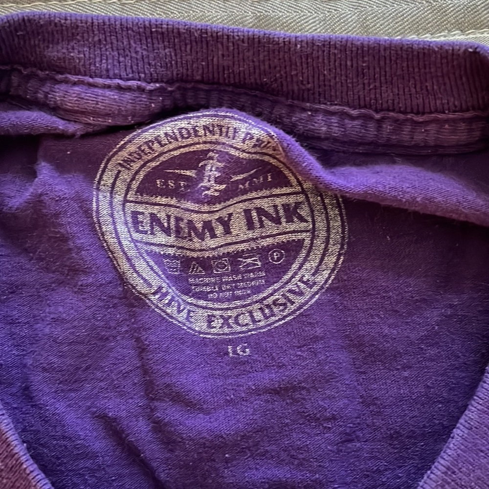 Charlotte Hornets Long sleeve - Picture 2 of 2